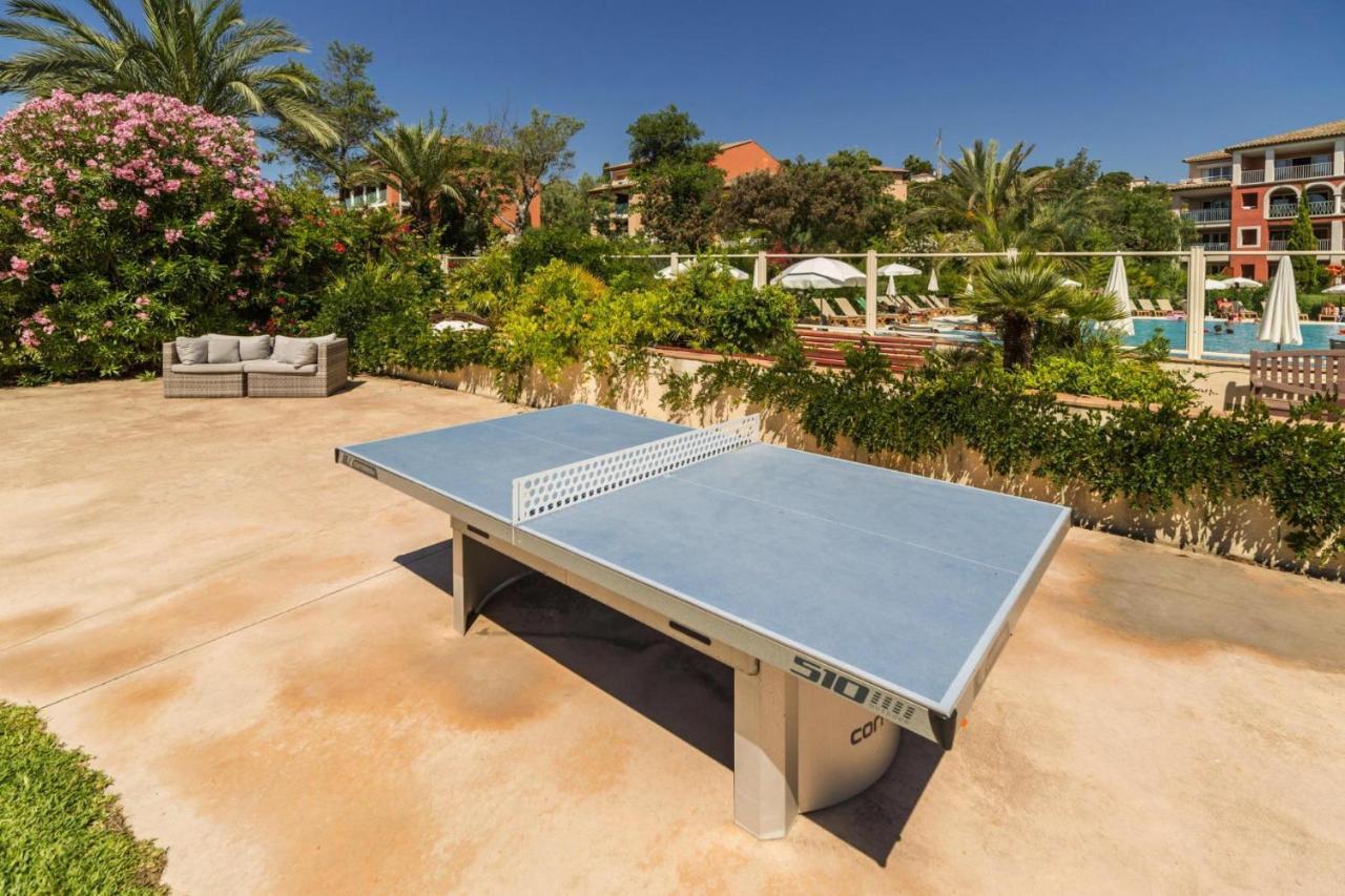 Résidence Pierre&Vacances Premium Les Calanques des Issambres Les Issambres Esterno foto