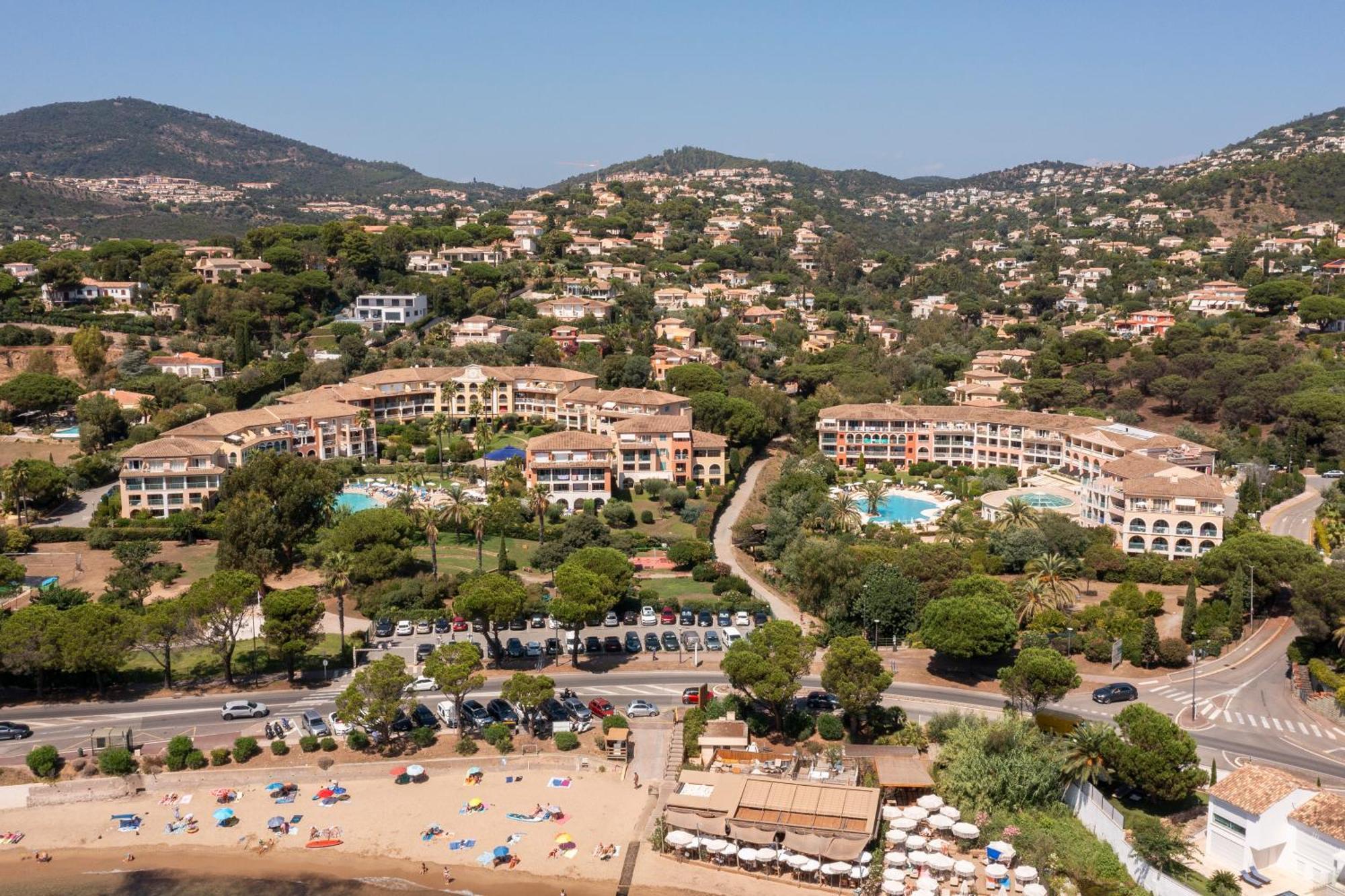Résidence Pierre&Vacances Premium Les Calanques des Issambres Les Issambres Esterno foto