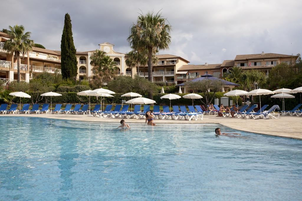 Résidence Pierre&Vacances Premium Les Calanques des Issambres Les Issambres Esterno foto